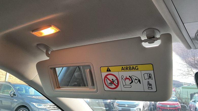 Volkswagen Polo 1.0 TSI Life 5dr DSG Petrol Hatchback